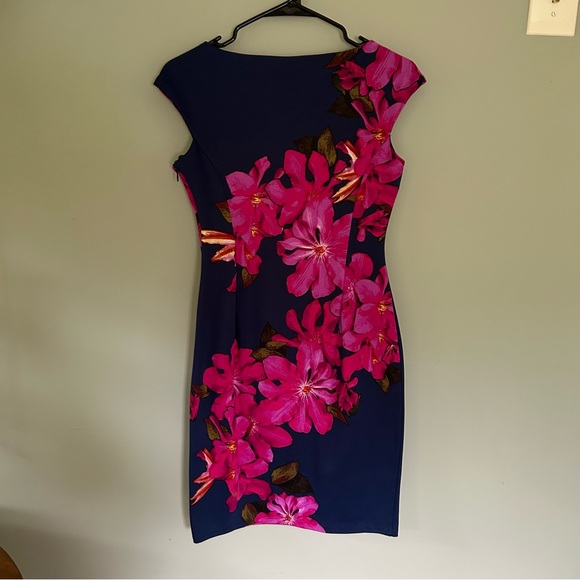 Navy and Pink Floral Fitted Dress - Picture 3 of 3